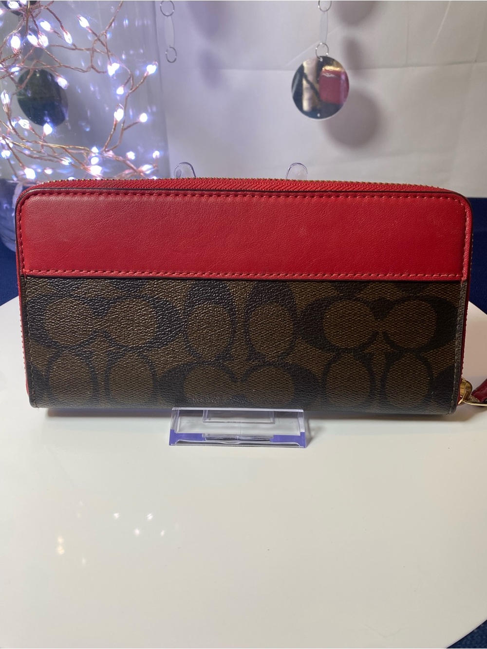 Coach Brown Signature Canvas Wallet with Red Trim - Picture 4 of 11